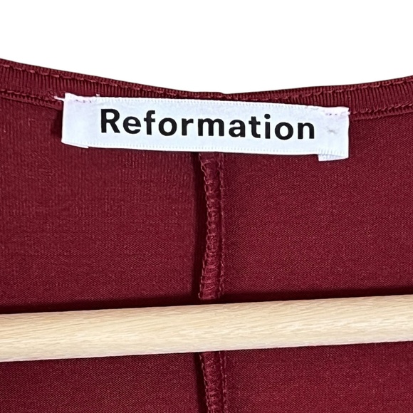 Reformation Elverson Knit Dress in Chianti Size Medium - Picture 7 of 12